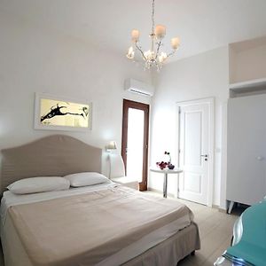 Deluxe Zimmer mit Kingsize-Bett